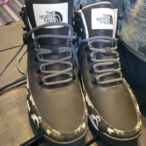 North Face Men's Hiking Boots, Size 8.5